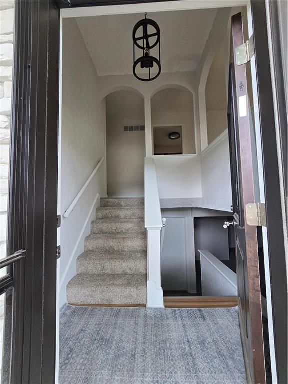 1506 N Holland Court — photo 7