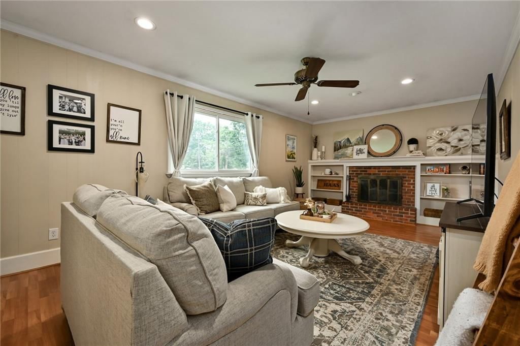 6921 Ballentine Street — photo 8