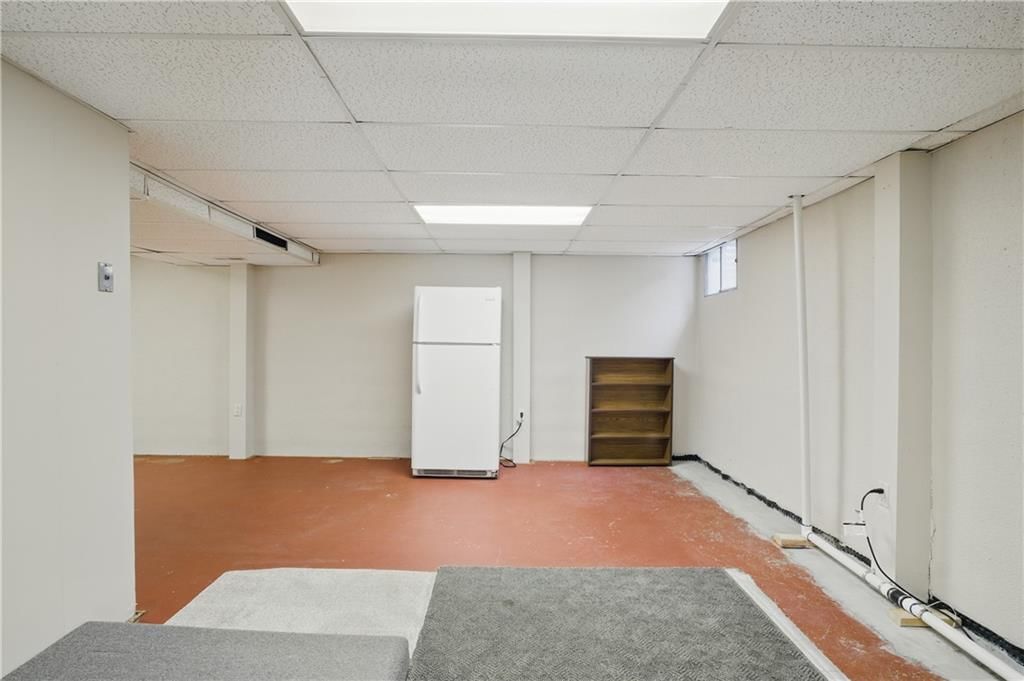 10547 Foster Street — photo 20