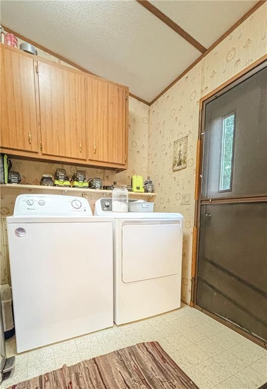 254 Sycamore Drive — photo 17