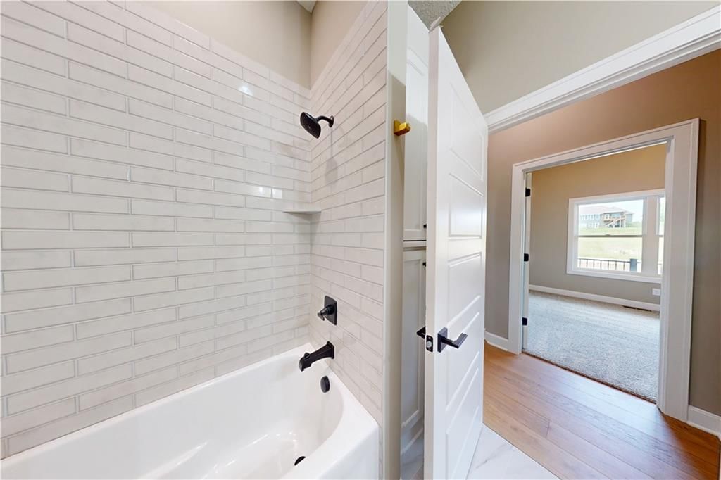 19079 Millstone Terrace — photo 35