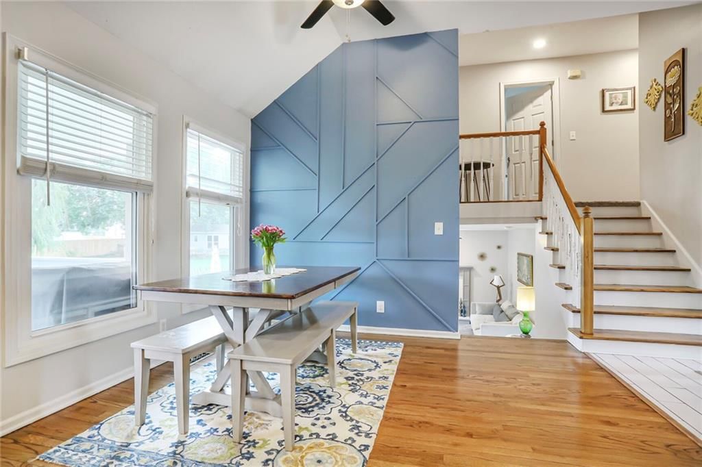 175 W Colleen Drive — photo 2