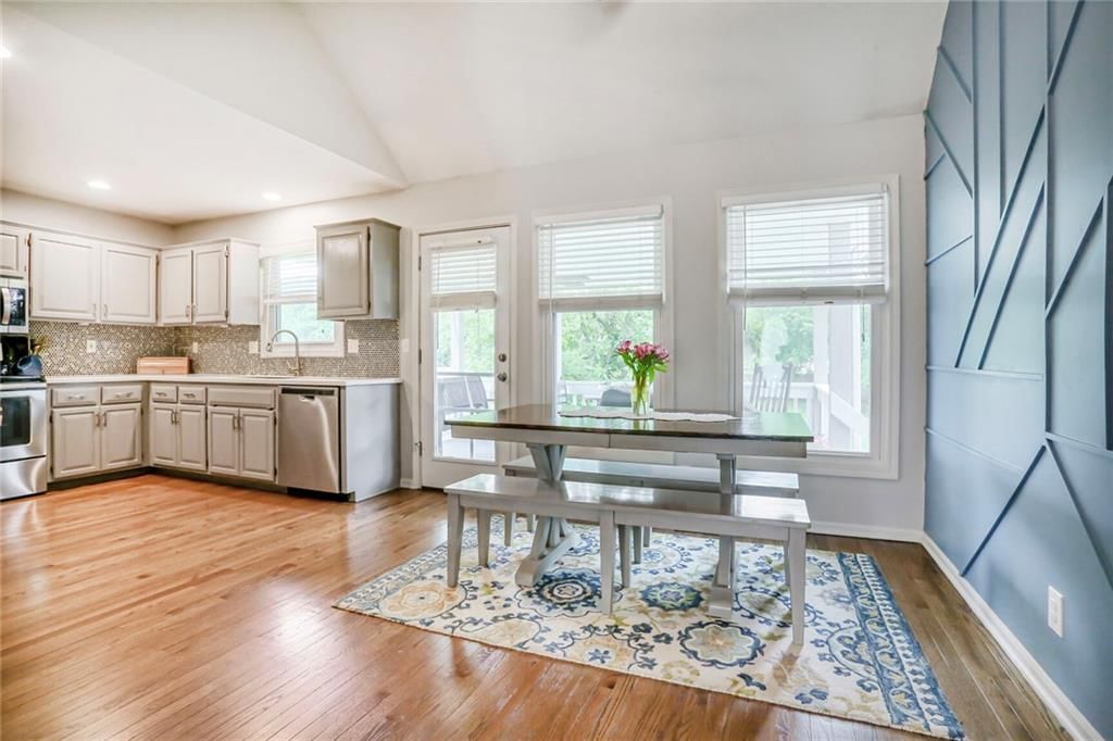 175 W Colleen Drive — photo 3