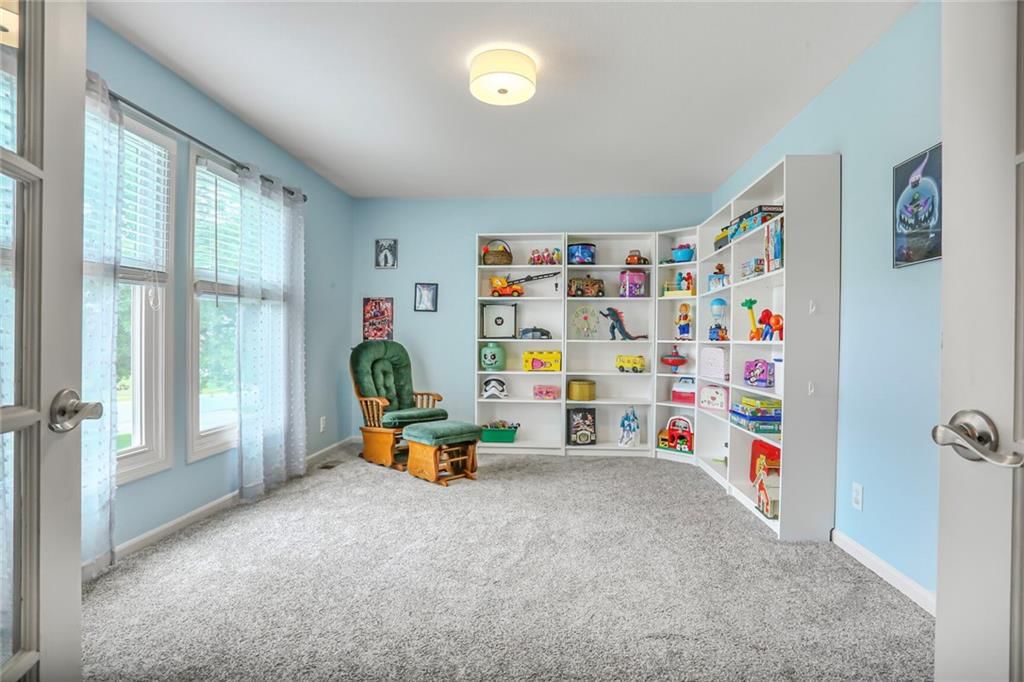 175 W Colleen Drive — photo 6