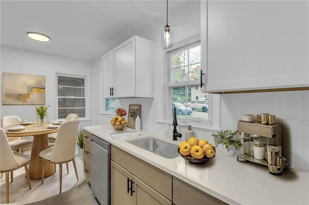 618 W Charles Court — photo 11