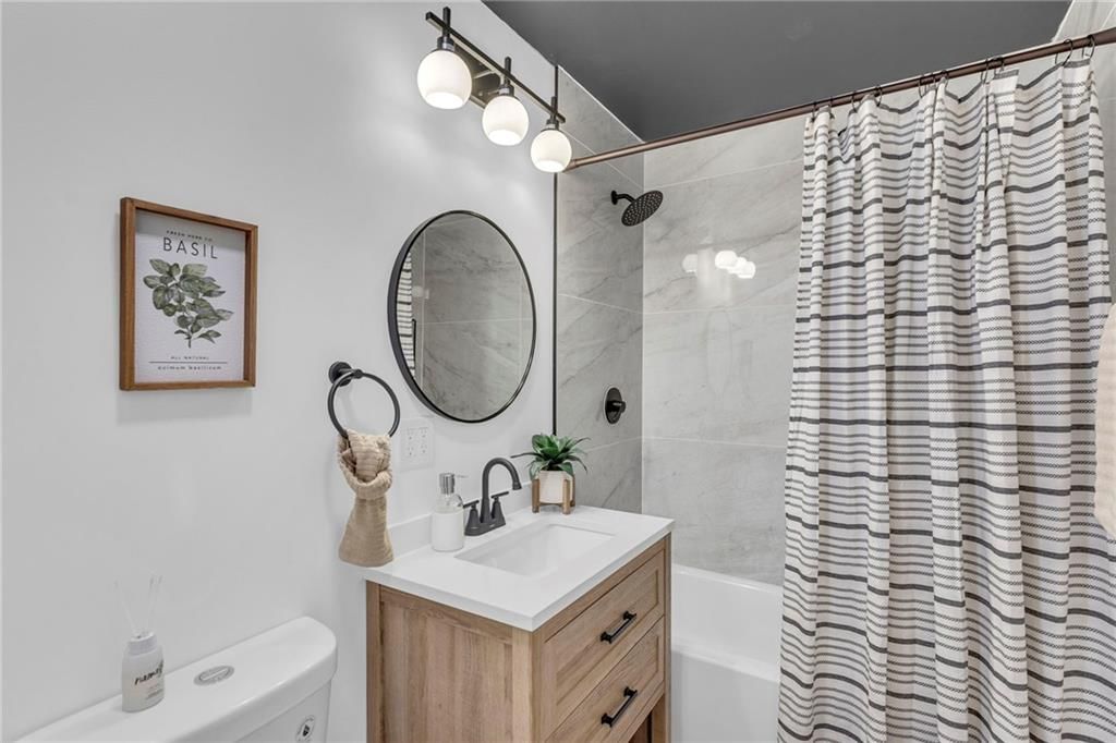 618 W Charles Court — photo 17
