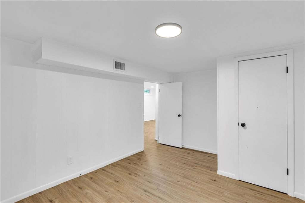 618 W Charles Court — photo 27