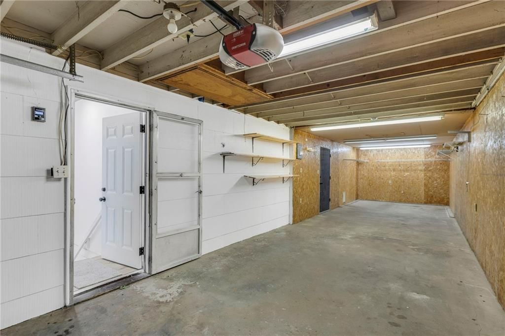 618 W Charles Court — photo 35