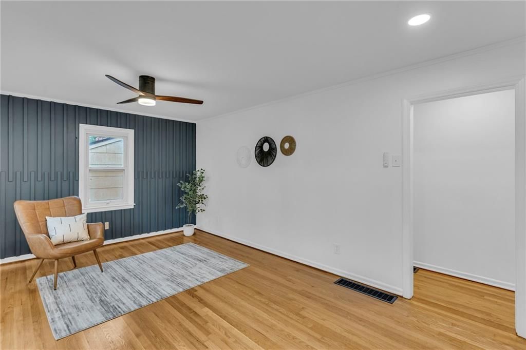 618 W Charles Court — photo 6