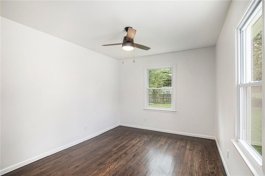 6911 W 72nd Street — photo 21