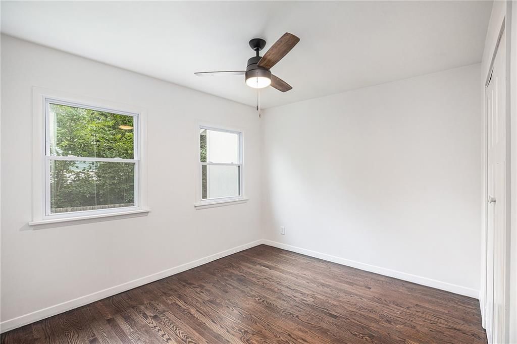 6911 W 72nd Street — photo 22
