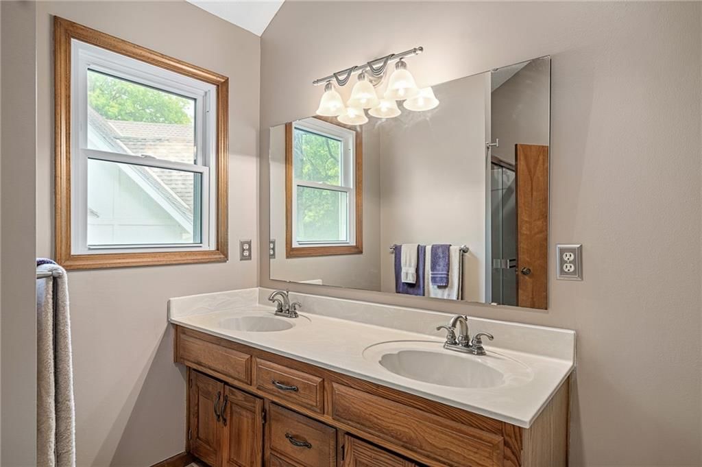 11532 S Lennox Street — photo 30