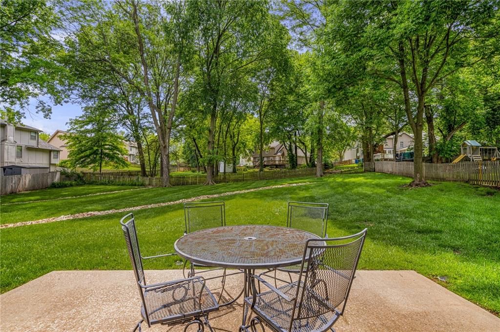 11532 S Lennox Street — photo 46