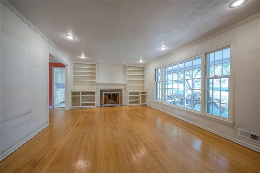 2204 W 97th Street — photo 11
