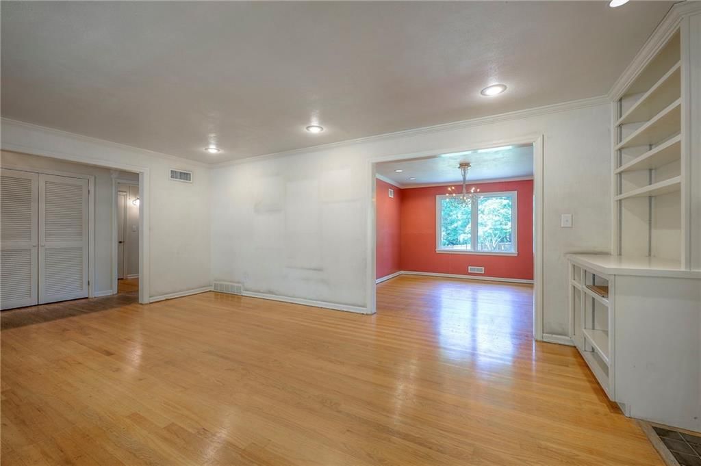 2204 W 97th Street — photo 12