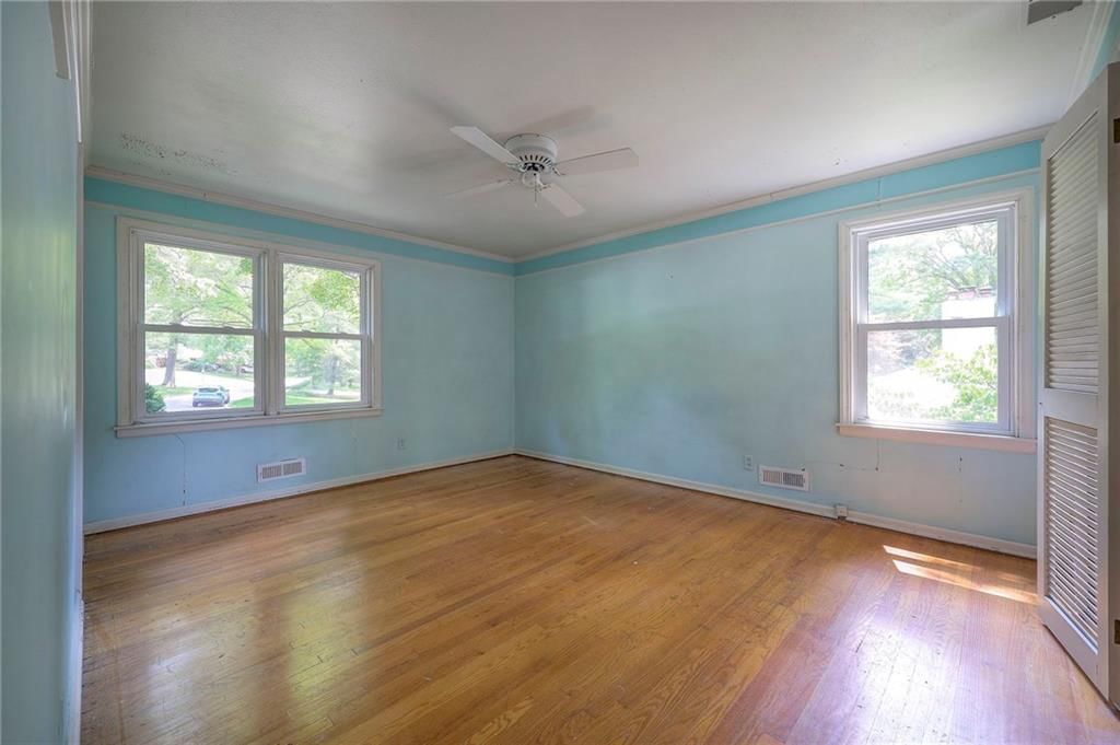 2204 W 97th Street — photo 22
