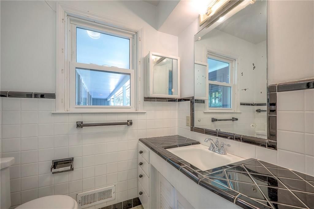 2204 W 97th Street — photo 24