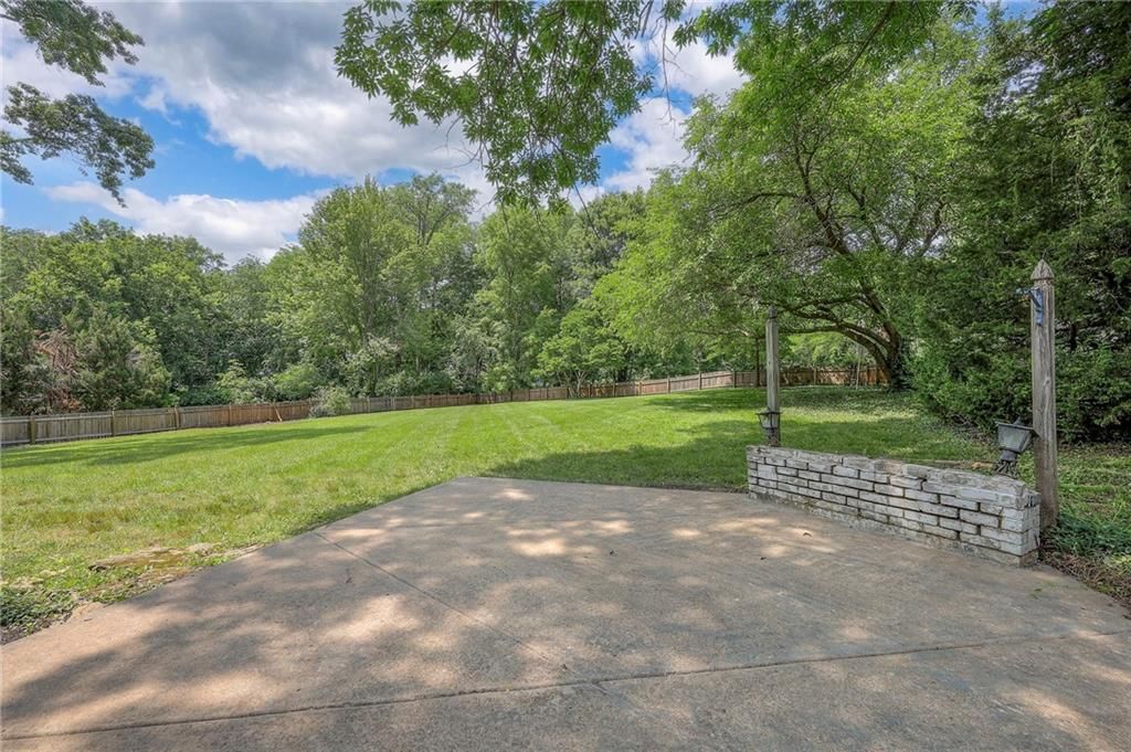 2204 W 97th Street — photo 32