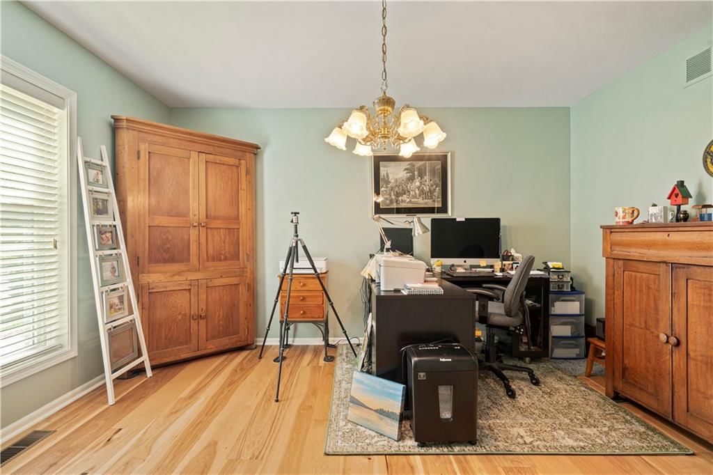 409 Summer Street — photo 15