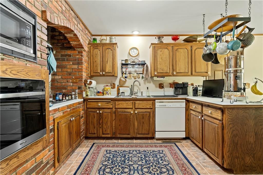 409 Summer Street — photo 20