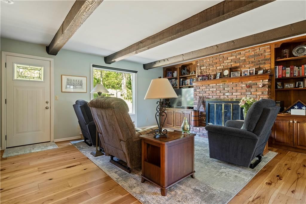 409 Summer Street — photo 9