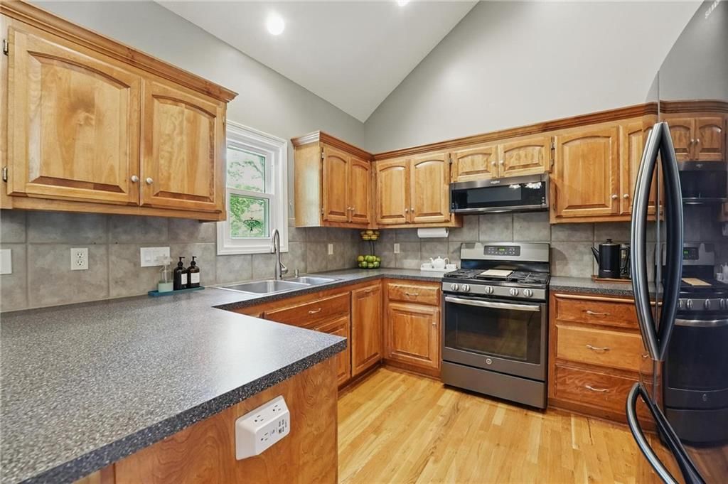 3700 NW Platte Brooke Drive — photo 7