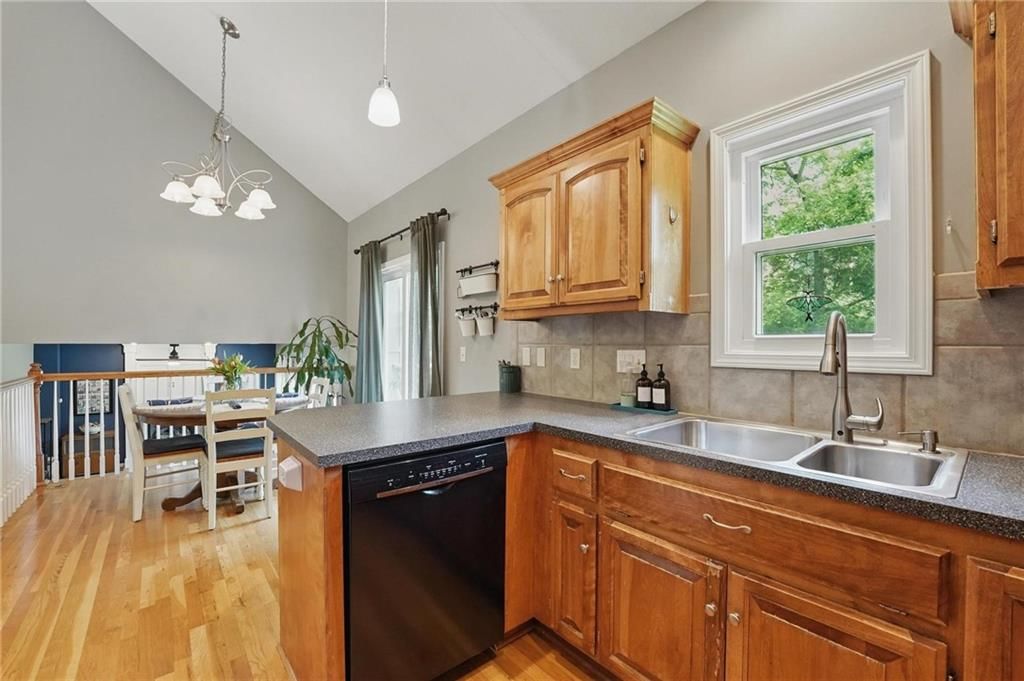 3700 NW Platte Brooke Drive — photo 9
