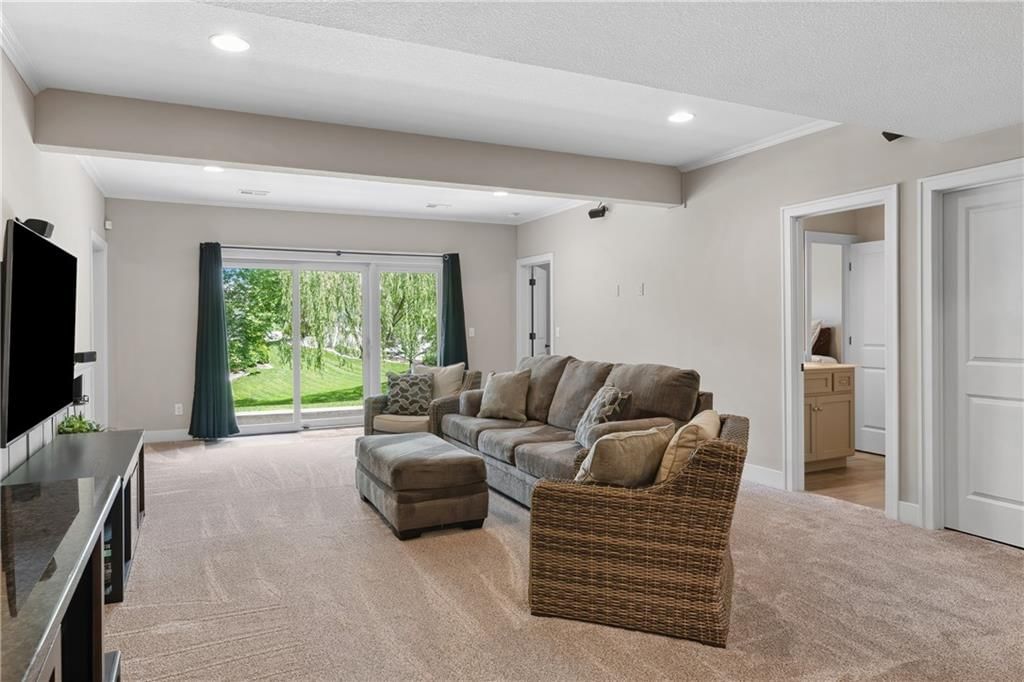 8822 NE 92nd Terrace — photo 32
