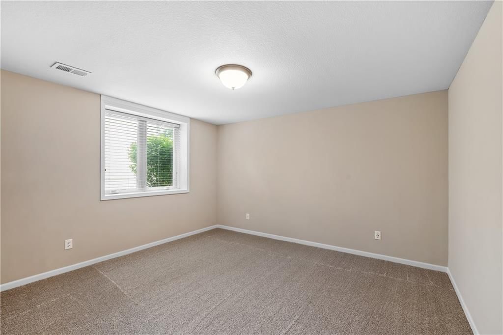 8822 NE 92nd Terrace — photo 35