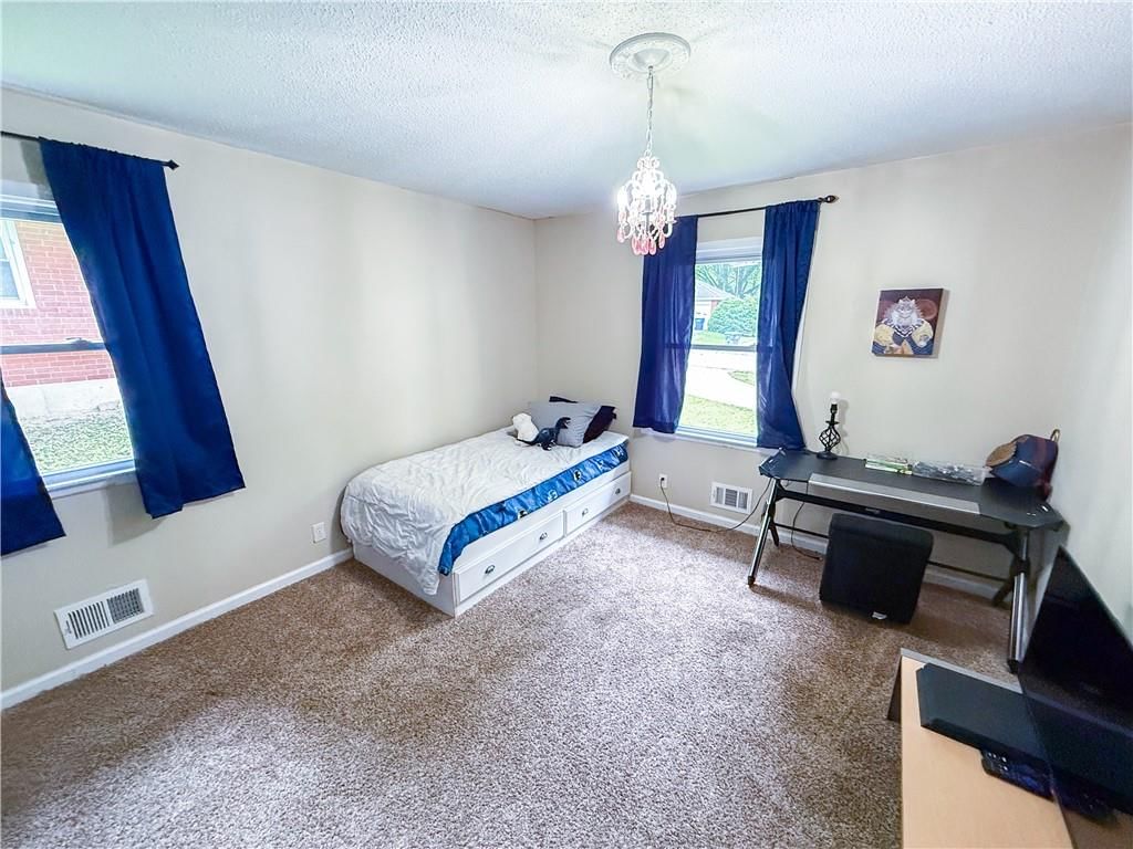 114 NW 3rd Street — photo 15