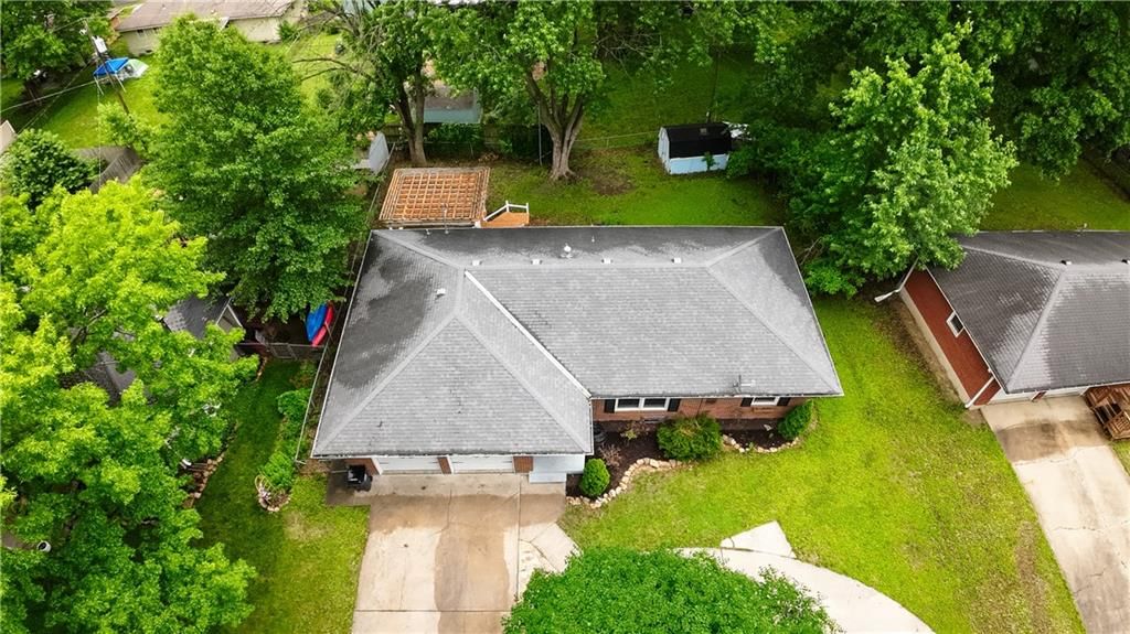 114 NW 3rd Street — photo 29