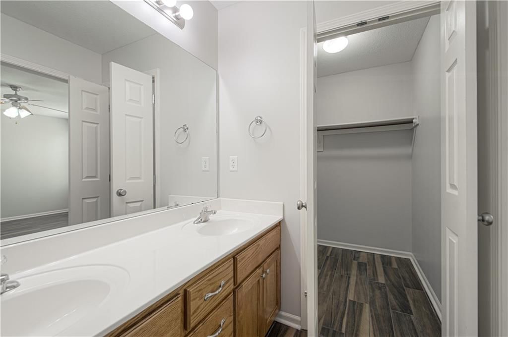 1012 Bristol Drive — photo 17