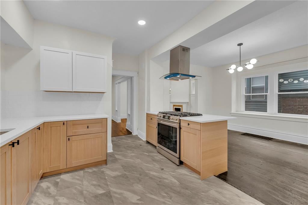 4414 Forest Avenue — photo 11