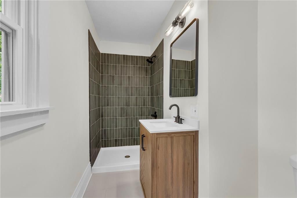 4414 Forest Avenue — photo 21