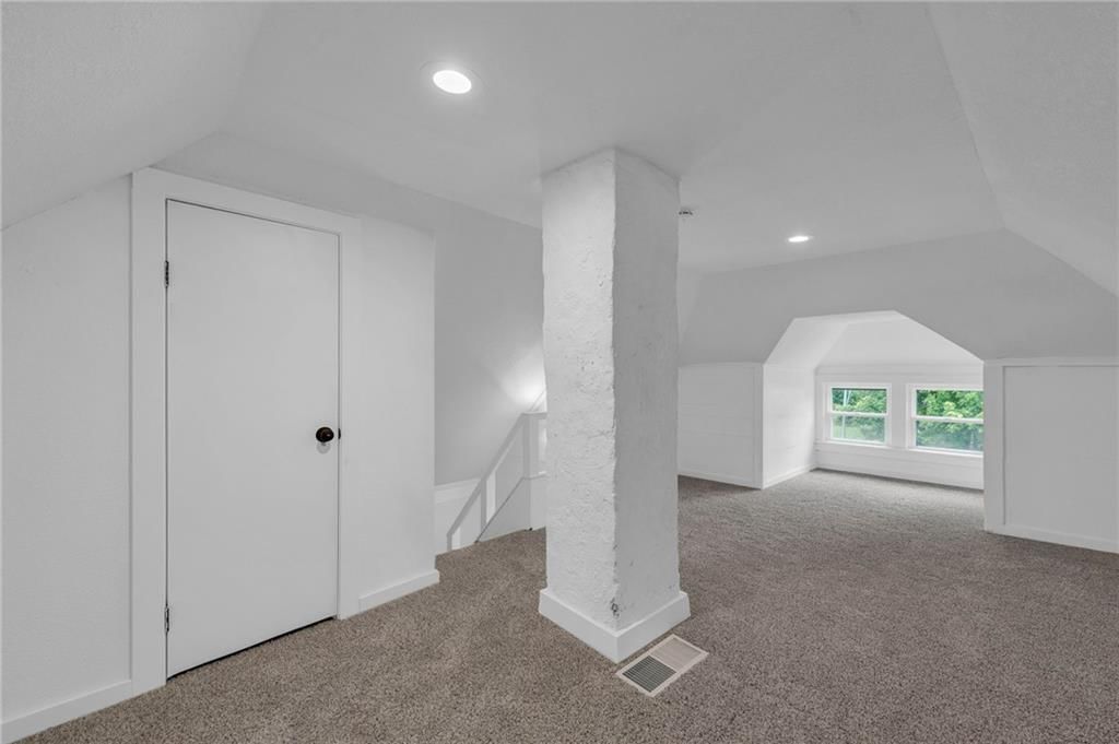 4414 Forest Avenue — photo 30