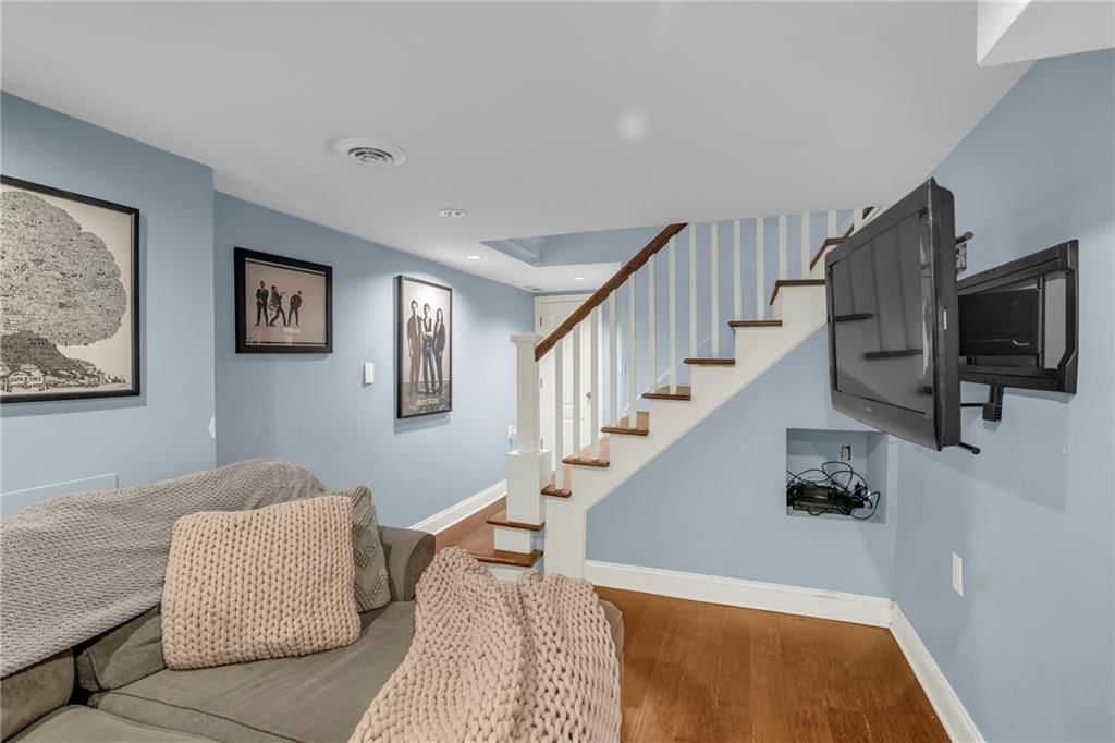 6516 W 80th Street — photo 31