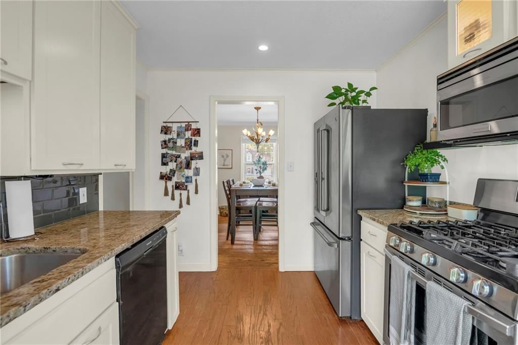 6516 W 80th Street — photo 5