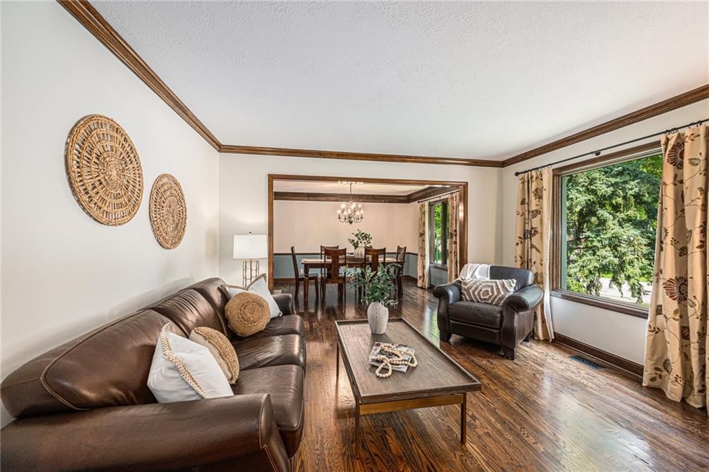 11916 Wenonga Lane — photo 4
