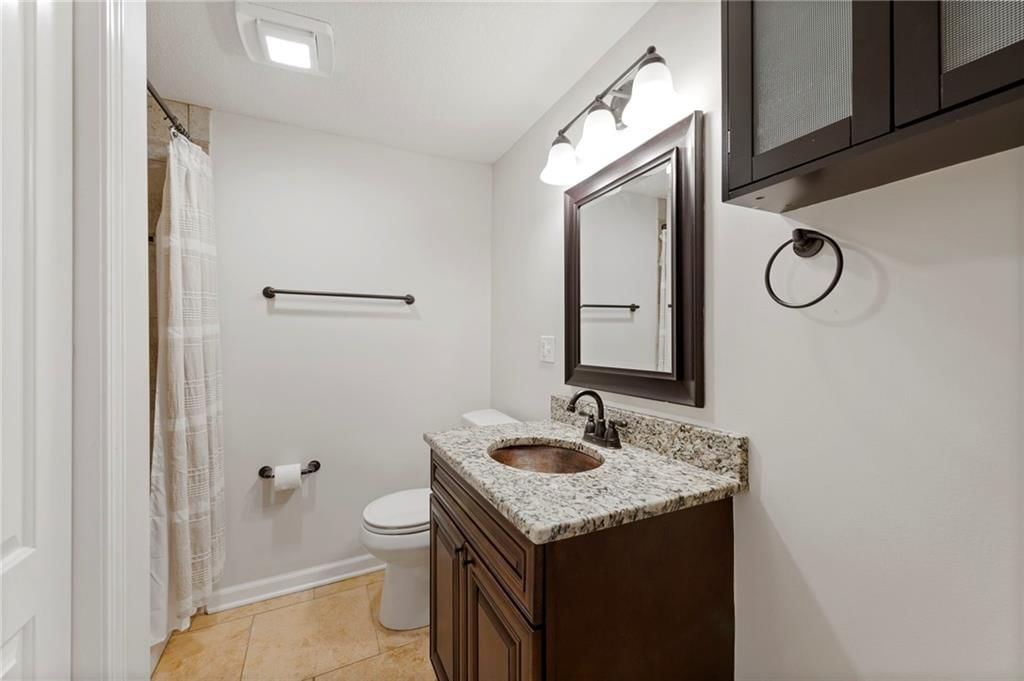 8101 Grand Avenue — photo 19