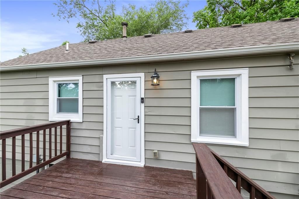 8101 Grand Avenue — photo 24