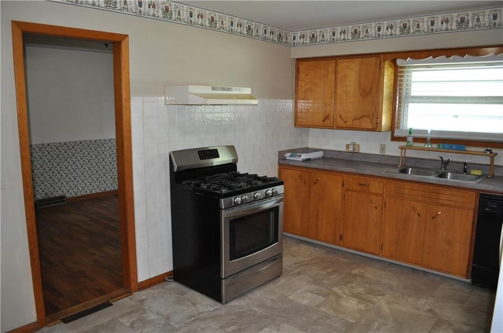 913 N Maple Street — photo 6