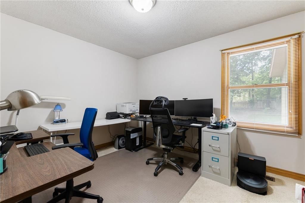 12484 S Hallet Street — photo 27