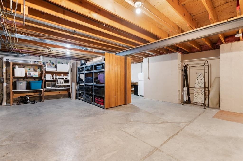 12484 S Hallet Street — photo 36