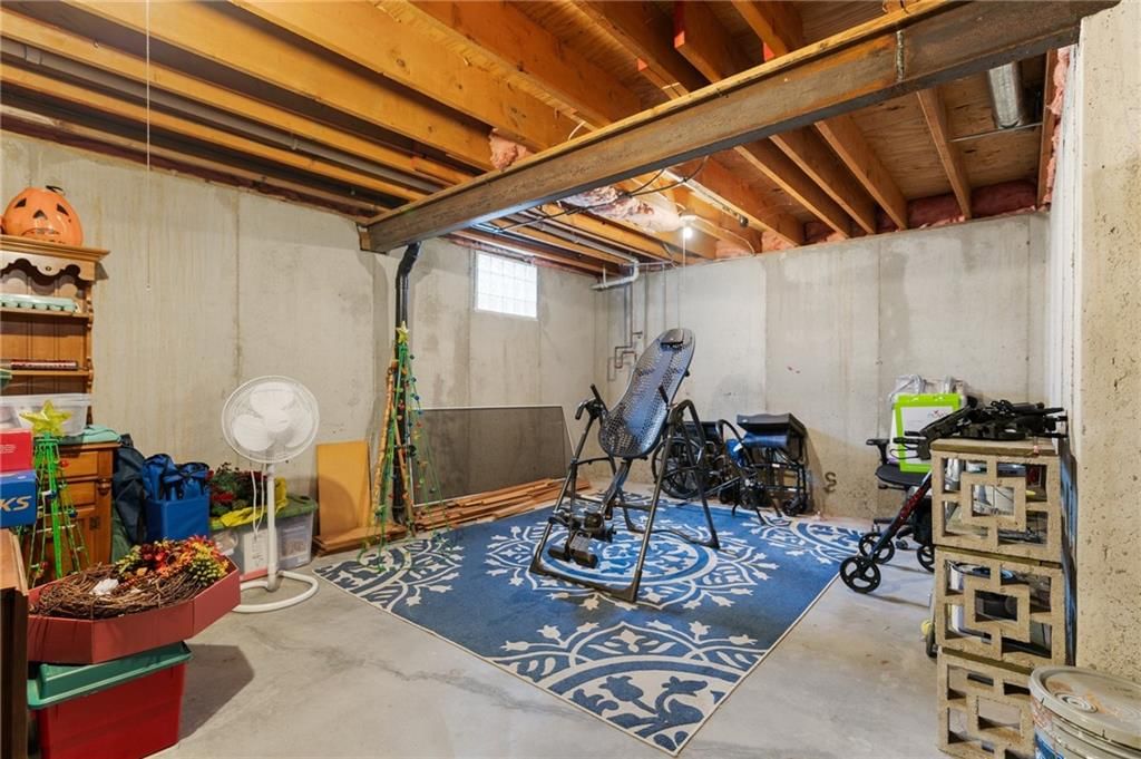 12484 S Hallet Street — photo 38