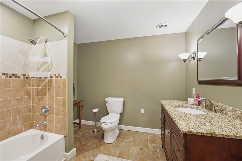 9016 N Lane Avenue — photo 28
