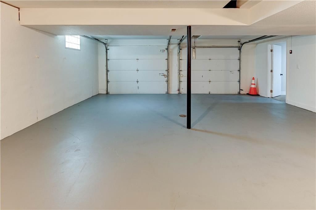 10038 N Central Street — photo 26