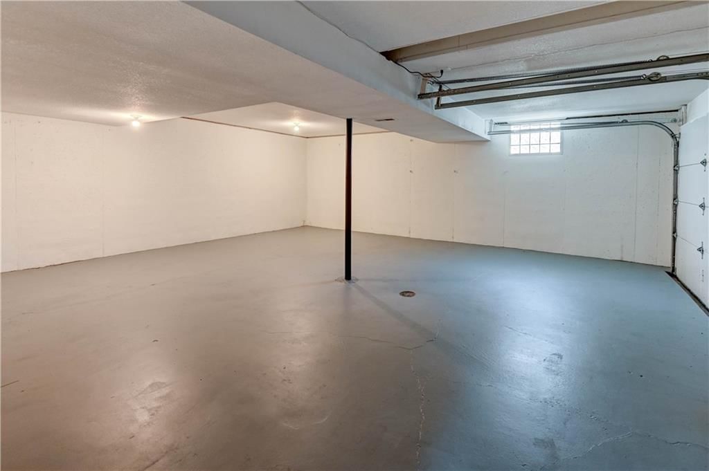 10038 N Central Street — photo 27