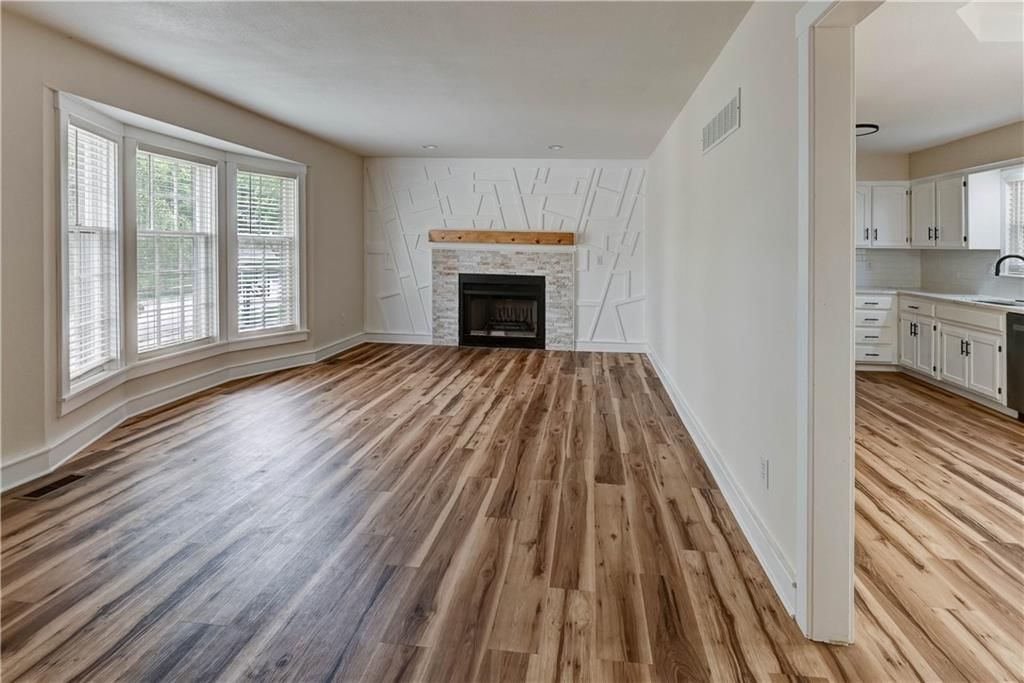 10038 N Central Street — photo 5