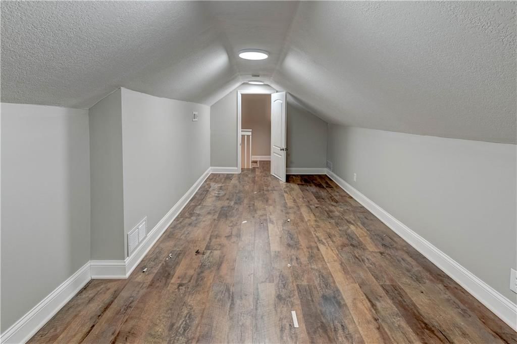 5318 NE 49th Street — photo 29