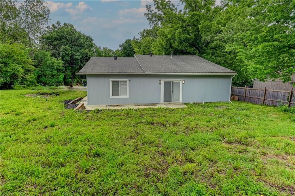5318 NE 49th Street — photo 38